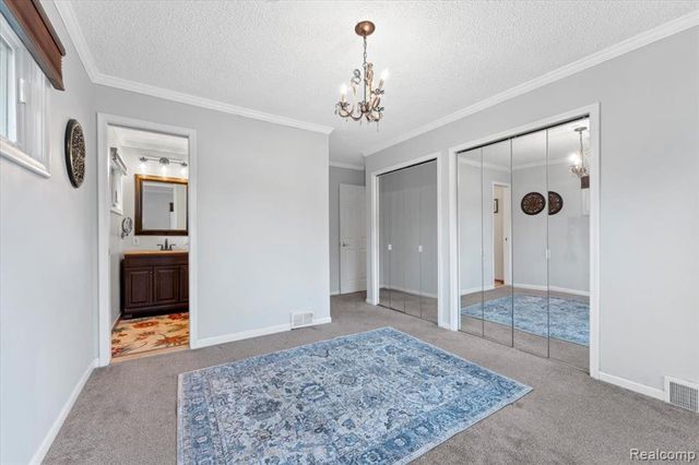 21524 Thorofare Road, Grosse Ile, MI 48138