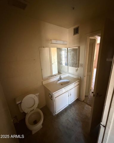 2615 N YUCCA Street, Chandler, AZ 85224