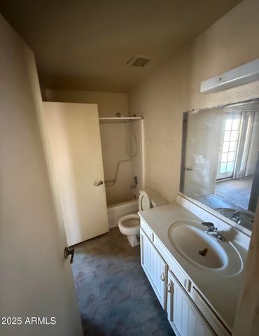 2615 N YUCCA Street, Chandler, AZ 85224