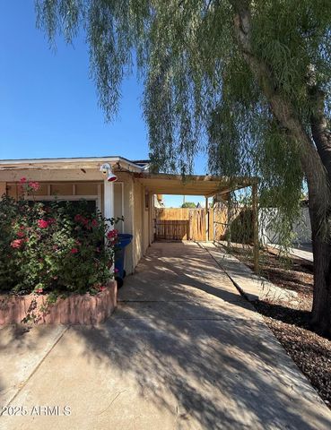 2615 N YUCCA Street, Chandler, AZ 85224