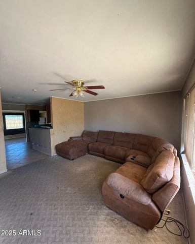 2615 N YUCCA Street, Chandler, AZ 85224