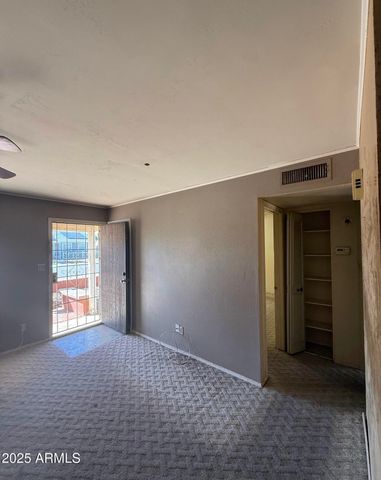 2615 N YUCCA Street, Chandler, AZ 85224