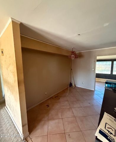 2615 N YUCCA Street, Chandler, AZ 85224