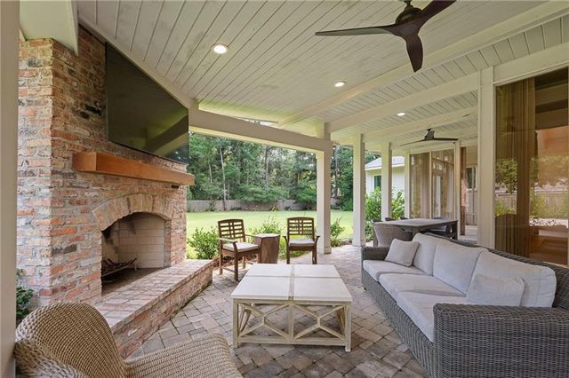 5500 Lakewood Drive, Fairhope, AL 36532