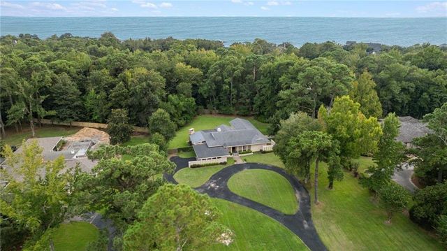 5500 Lakewood Drive, Fairhope, AL 36532