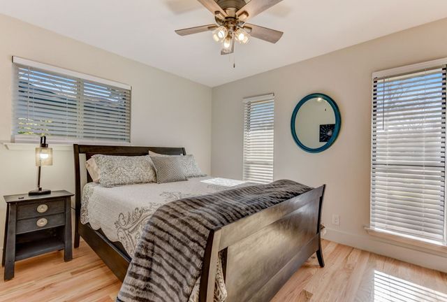 7002 Whispering Oaks Drive, Austin, TX 78745