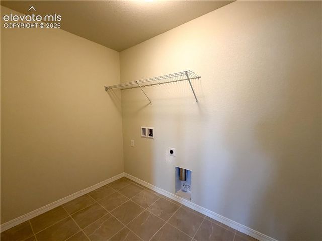 8211 Henzlee Place, Falcon, CO 80831