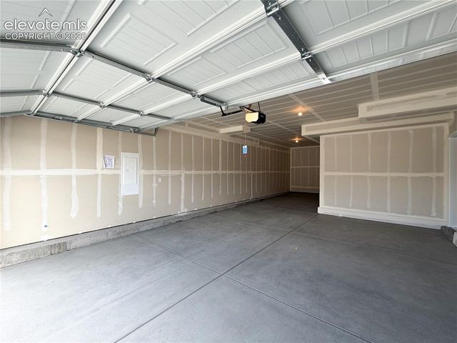 8211 Henzlee Place, Falcon, CO 80831