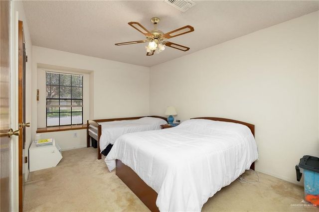 2101 W Jonquil Avenue, Mcallen, TX 78501