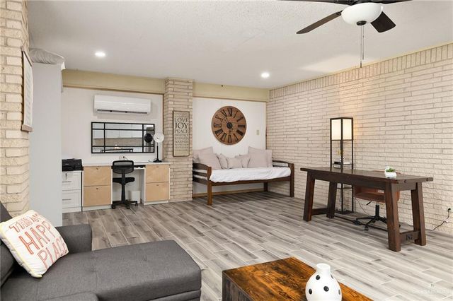 2101 W Jonquil Avenue, Mcallen, TX 78501