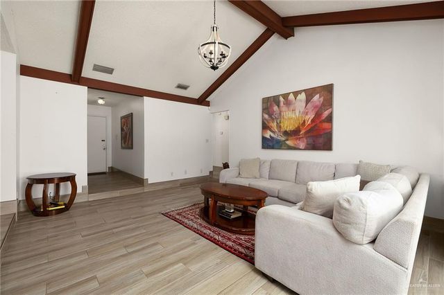 2101 W Jonquil Avenue, Mcallen, TX 78501