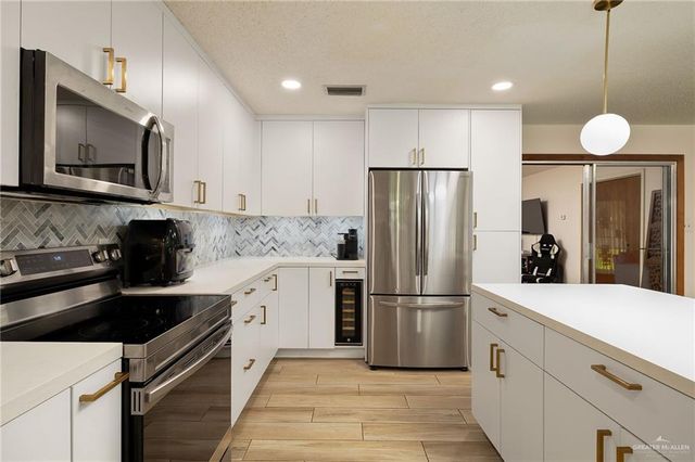 2101 W Jonquil Avenue, Mcallen, TX 78501