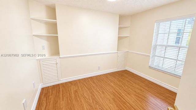 17542 NW 12th St, Pembroke Pines, FL 33029