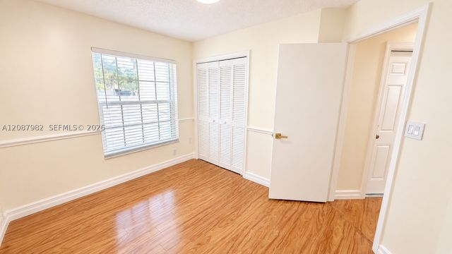 17542 NW 12th St, Pembroke Pines, FL 33029