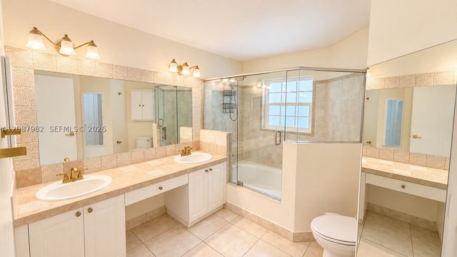 17542 NW 12th St, Pembroke Pines, FL 33029