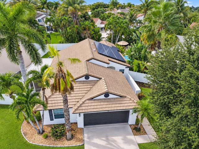 17542 NW 12th St, Pembroke Pines, FL 33029