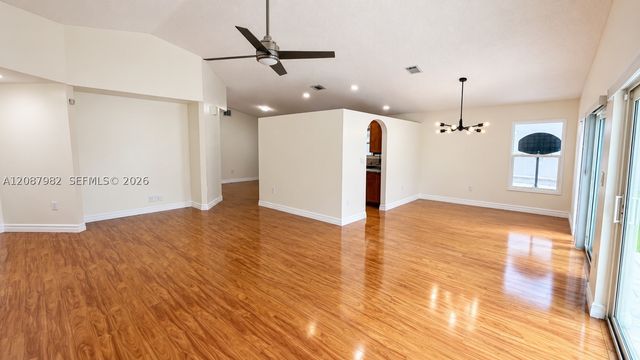 17542 NW 12th St, Pembroke Pines, FL 33029