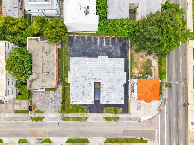 635 SW 7th Ct APT 5, Miami, FL 33130