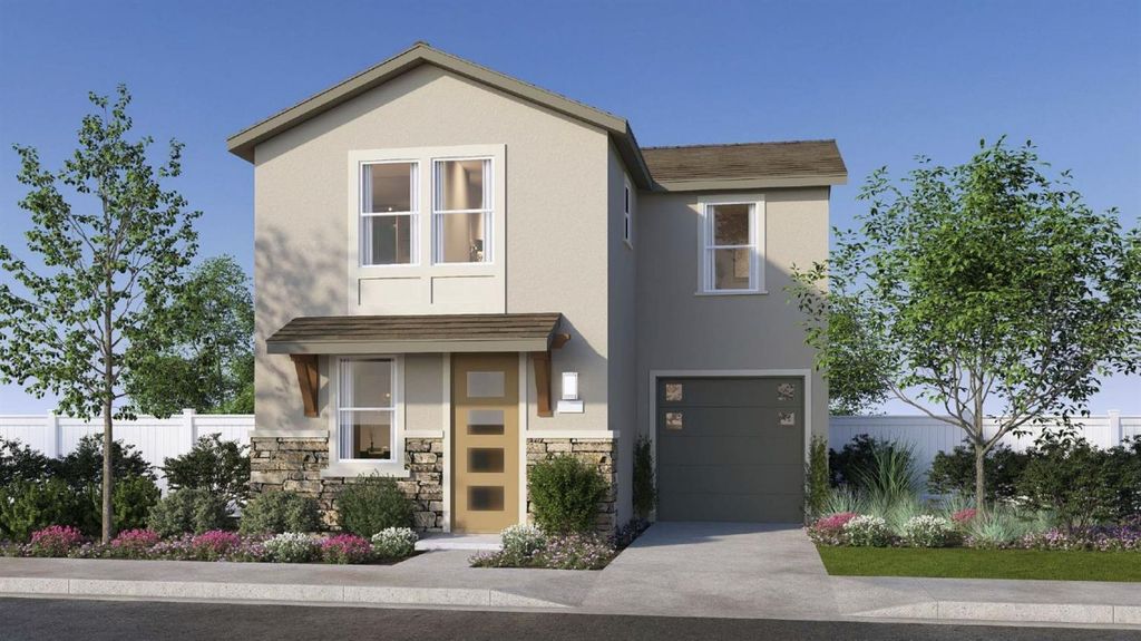 6572 E Cresthaven Drive, Fresno, CA 93727