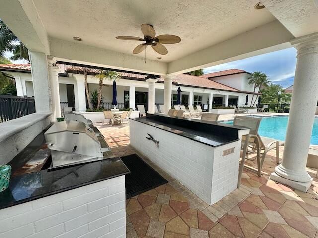 110 Villa Circle 110, Boynton Beach, FL 33435