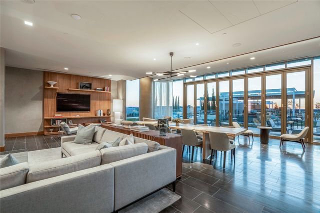 7901 Windrose Avenue 2104, Plano, TX 75024