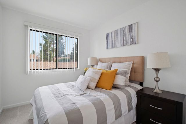 165 Aurora Plz, Union City, CA 94587