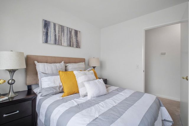 165 Aurora Plz, Union City, CA 94587