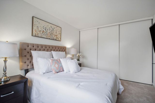 165 Aurora Plz, Union City, CA 94587