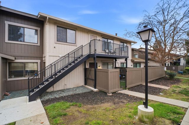 165 Aurora Plz, Union City, CA 94587