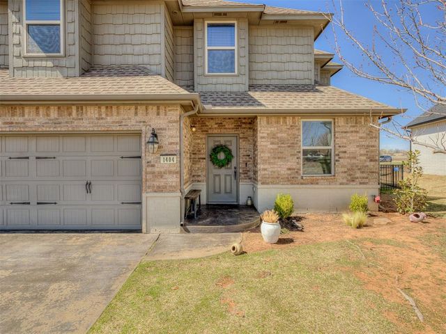 1404 Katelyn Court, Yukon, OK 73099