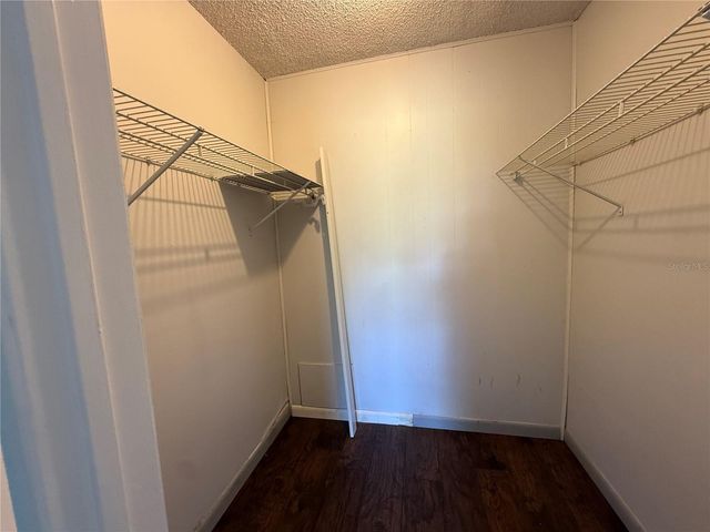 621 99TH AVENUE N 102, St Petersburg, FL 33702