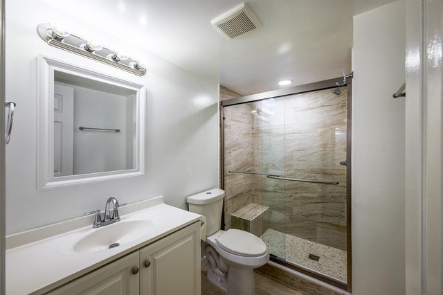 330 NE 26th Avenue 112, Boynton Beach, FL 33435
