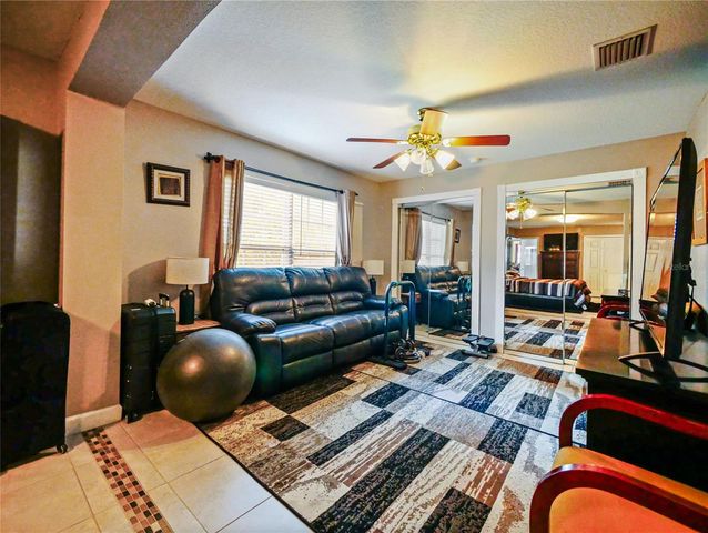 4856 ROBBINS AVENUE, Orlando, FL 32808