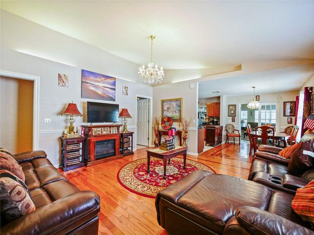 4856 ROBBINS AVENUE, Orlando, FL 32808