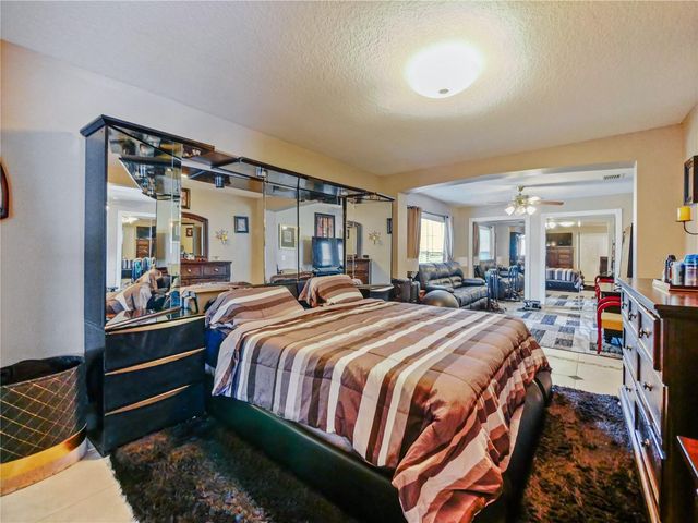 4856 ROBBINS AVENUE, Orlando, FL 32808