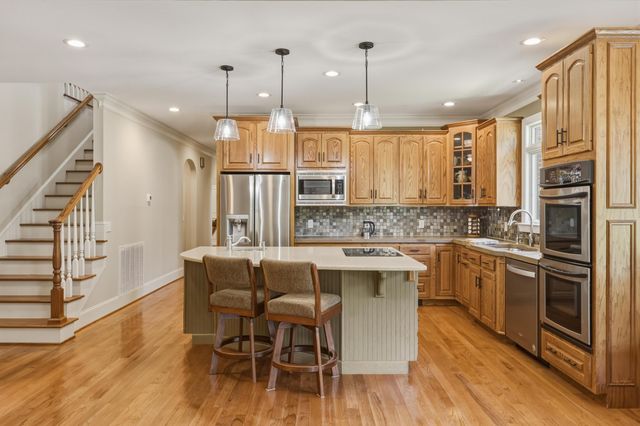 9542 Legacy Oaks Drive, Ooltewah, TN 37363