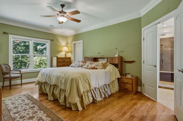 9542 Legacy Oaks Drive, Ooltewah, TN 37363