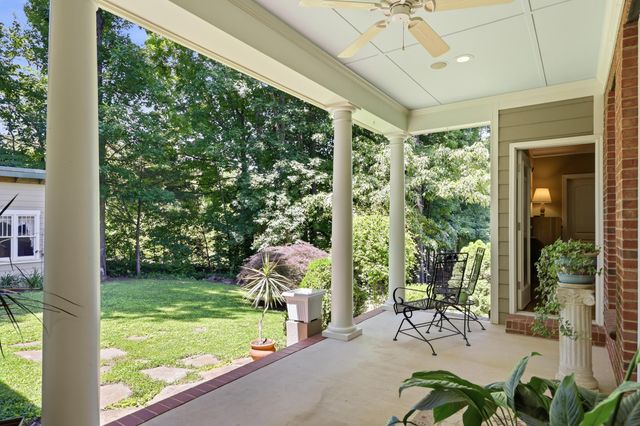 9542 Legacy Oaks Drive, Ooltewah, TN 37363