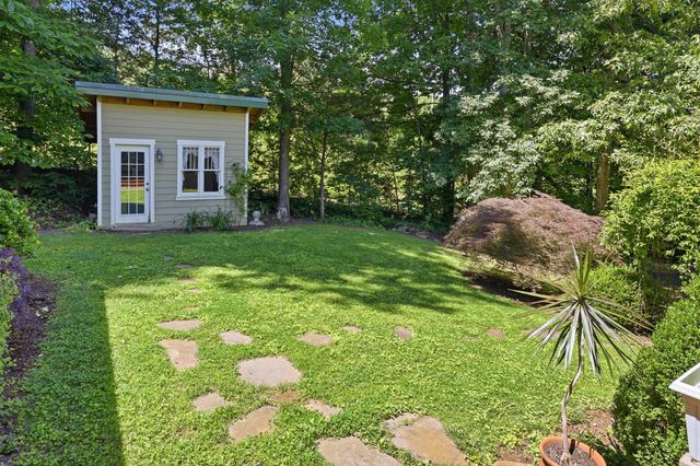 9542 Legacy Oaks Drive, Ooltewah, TN 37363