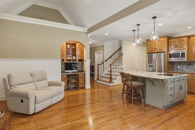 9542 Legacy Oaks Drive, Ooltewah, TN 37363
