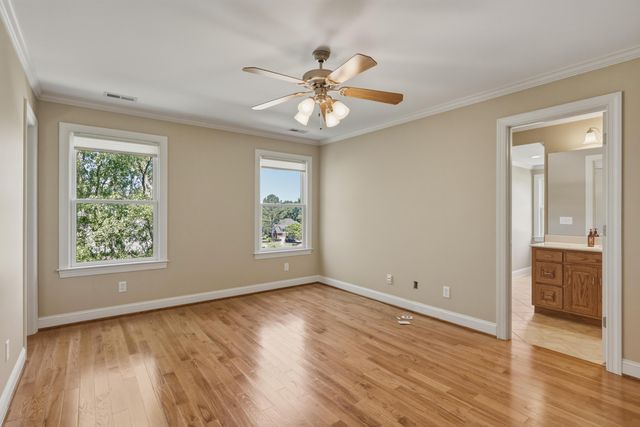 9542 Legacy Oaks Drive, Ooltewah, TN 37363