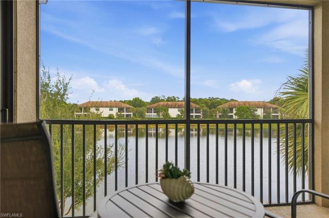 2387 Anguilla DR 202, Naples, FL 34120