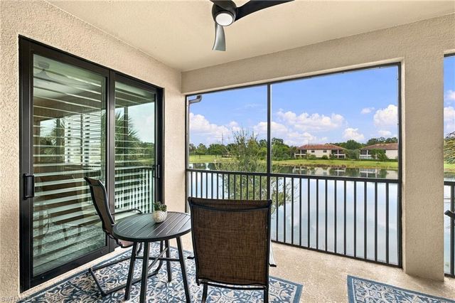 2387 Anguilla DR 202, Naples, FL 34120