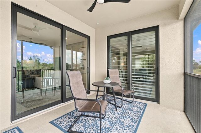 2387 Anguilla DR 202, Naples, FL 34120
