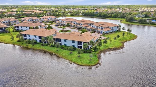 2387 Anguilla DR 202, Naples, FL 34120