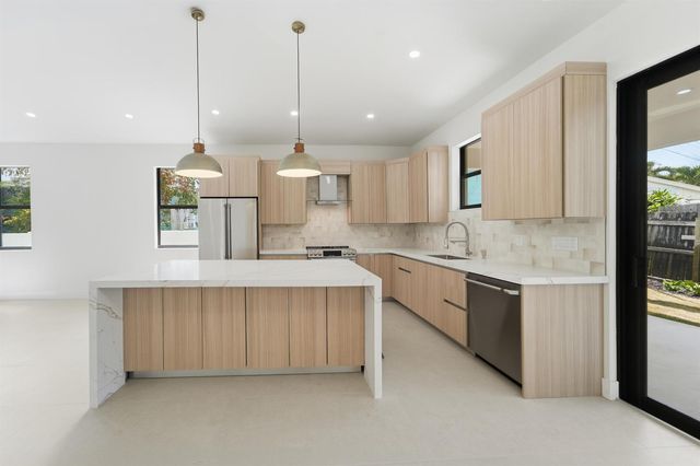 710 Talladega Street, West Palm Beach, FL 33405