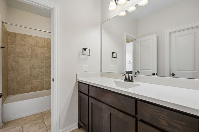 6685 Escena Boulevard, Irving, TX 75039