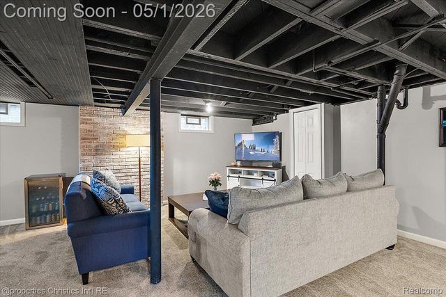 926 Catalpa Drive, Royal Oak, MI 48067