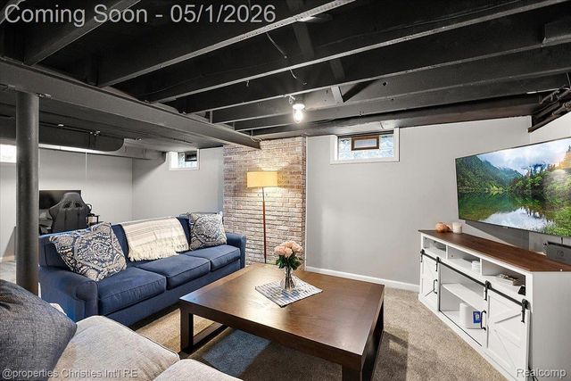926 Catalpa Drive, Royal Oak, MI 48067