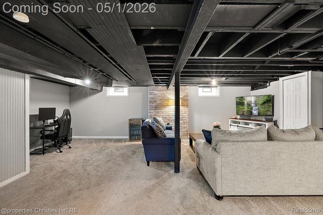 926 Catalpa Drive, Royal Oak, MI 48067